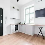 Kosciuszki 73 Center By Bookinghost بوزنان