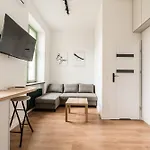 Kosciuszki 73 Center By Bookinghost شقة