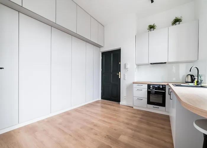 Apartment Kosciuszki 73 Center By Bookinghost Poznan